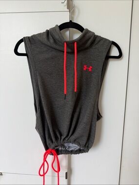 Under Armour Women's Sleeveless Drawstring workout top